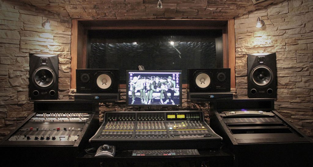 A traditional High End Producer Set Up